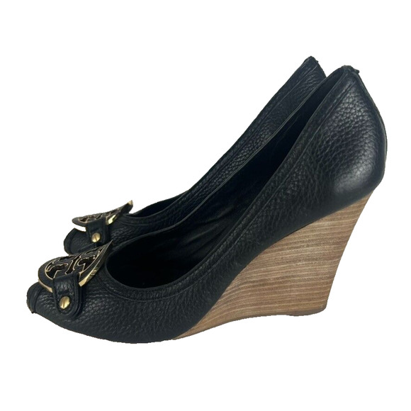Tory Burch Wedge Pumps Women's Size 9 M Black Gold Leather Logo Peep Toe Wood - Picture 6 of 14